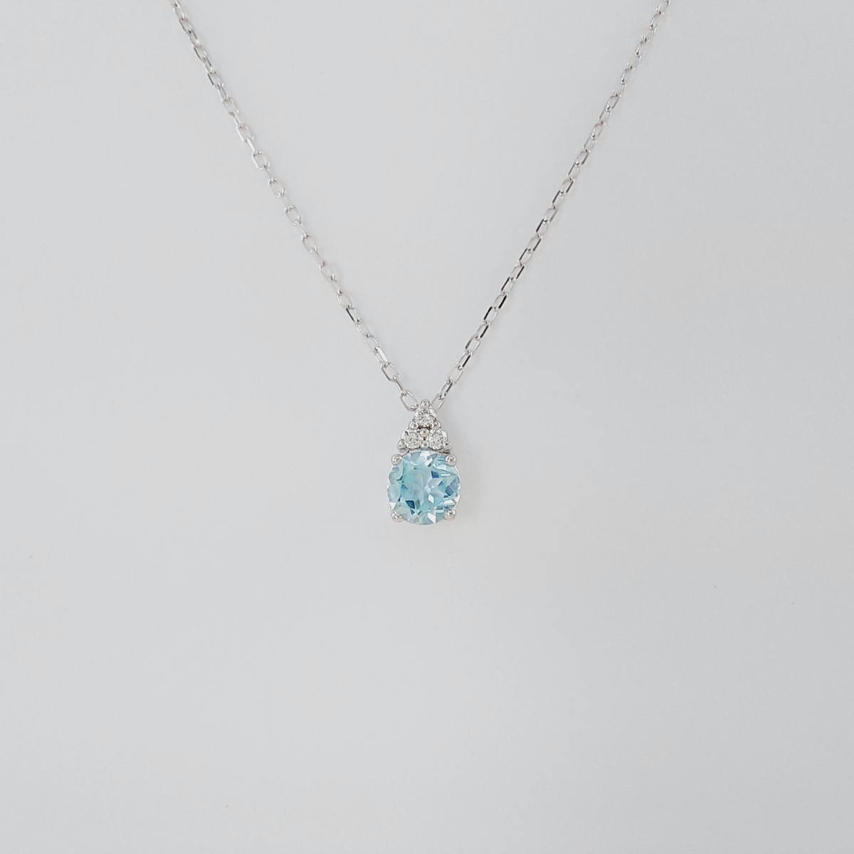 COLGANTE TOPACIO Y BRILLANTE CON CADENA ORO BLANCO