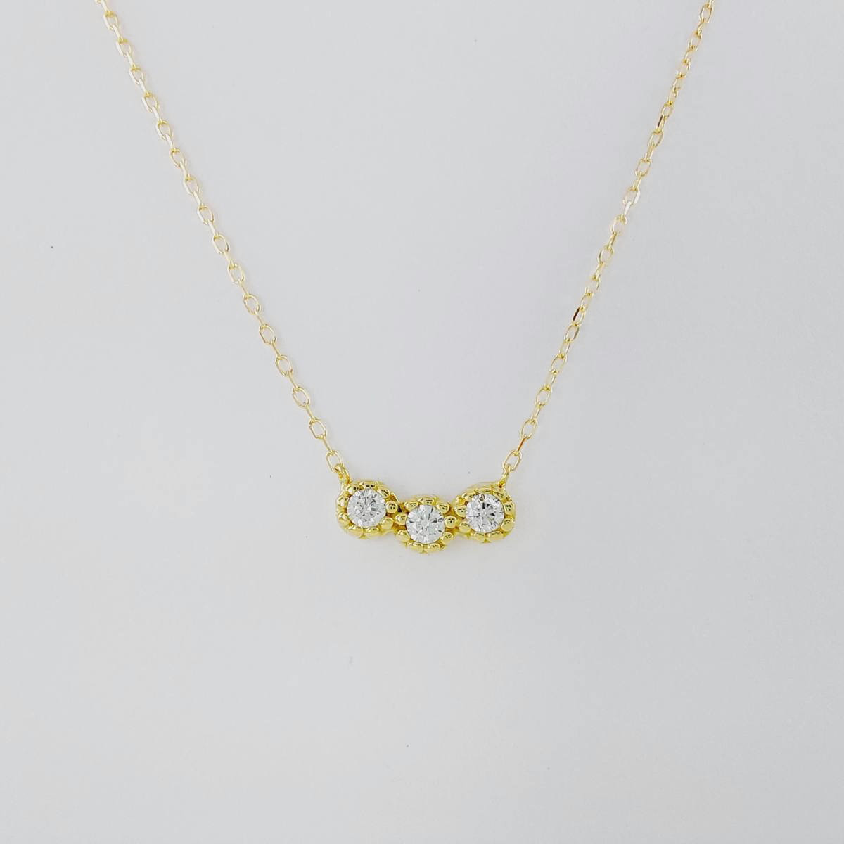 COLGANTE CIRCONITAS Y CADENA ORO AMARILLO