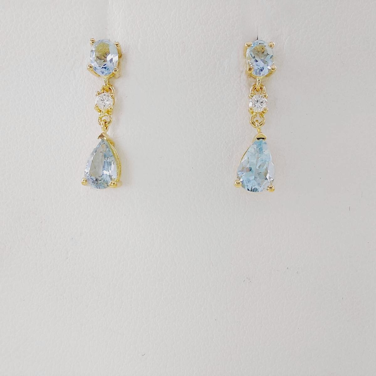 PENDIENTES AGUAMARINA Y BRILLANTES 0,07 CT
